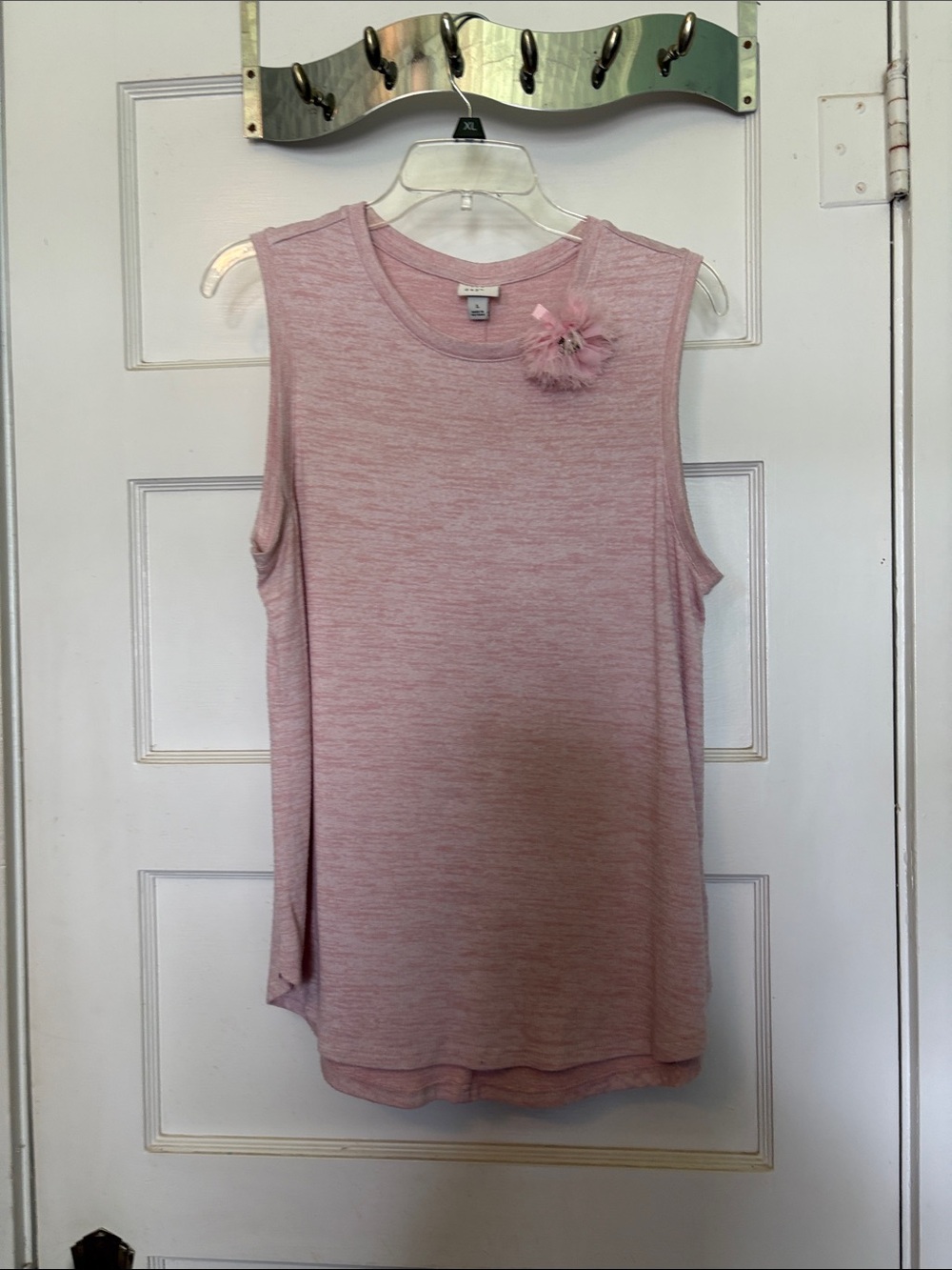 A new day Sleeveless Pink Floral Accent Tank Top Size L